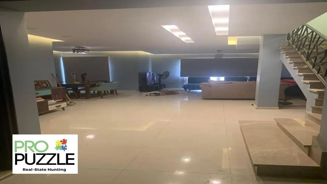 فيلا للبيع في ماونتن فيو هايد بارك
