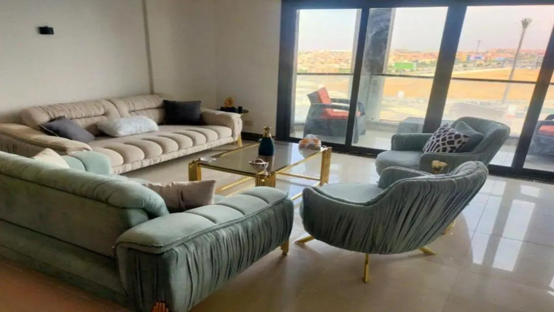 Luxury Apartment with Exclusive Amenities