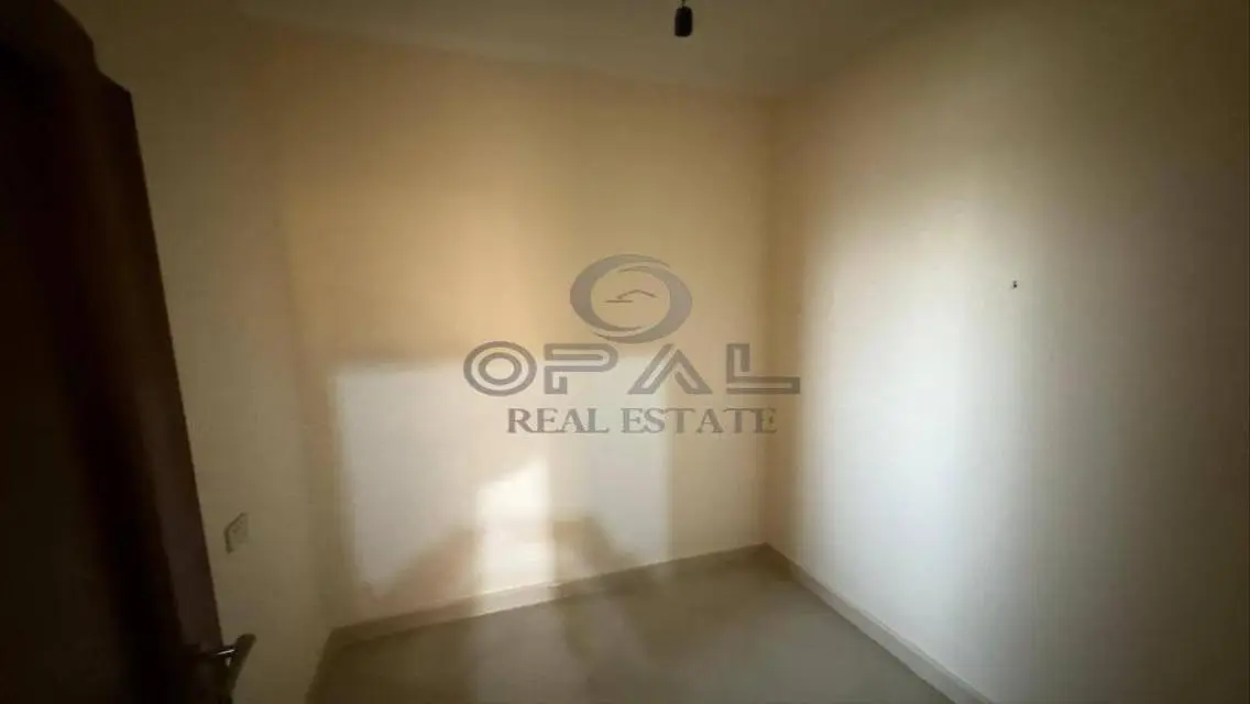 Duplex for Rent in Casa Beverly Hills Area