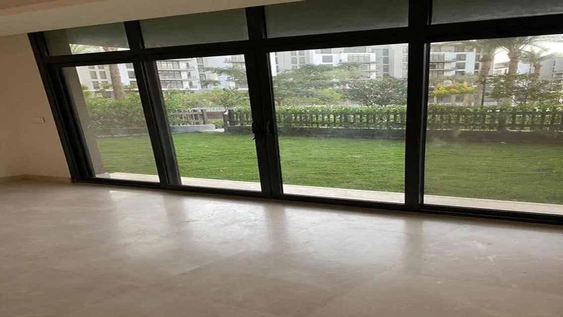 Luxury Home with Stunning Views and Excellent Amenities