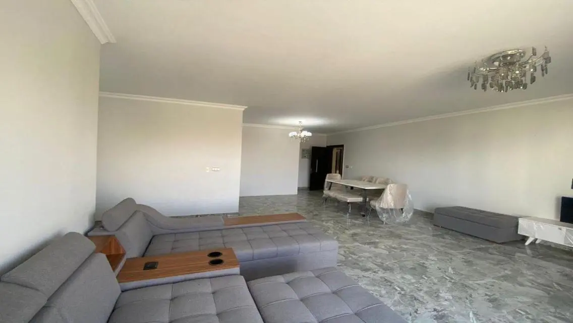 Luxury 2 Bedroom Apartment in a Prime Location