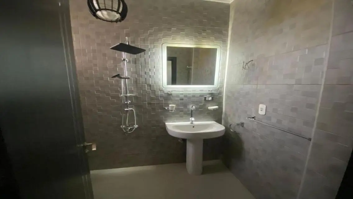 Luxury 2 Bedroom Apartment in a Prime Location