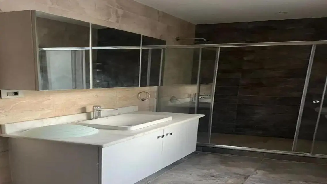 فيلا فاخرة مع مزايا رائعة للإيجار