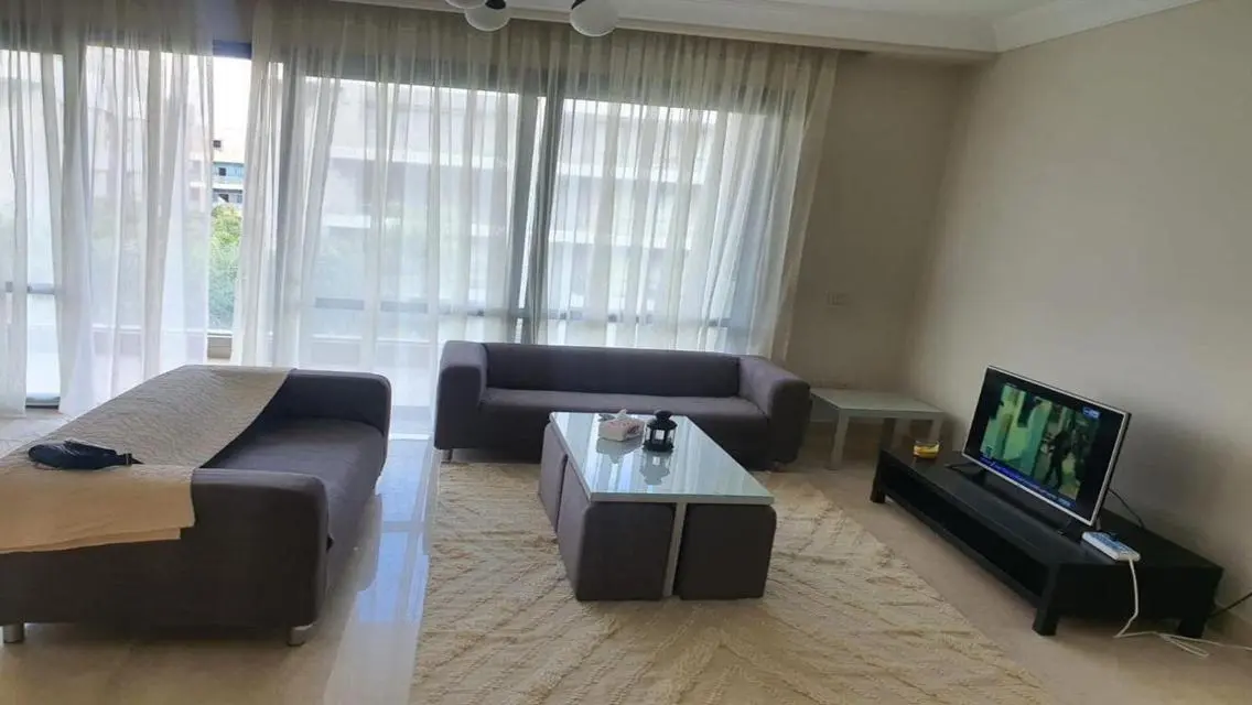 Luxurious 220 sqm Apartment with Stunning Views