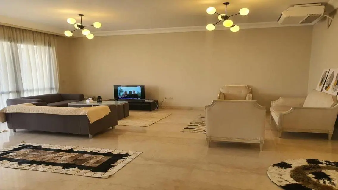 Luxurious 220 sqm Apartment with Stunning Views