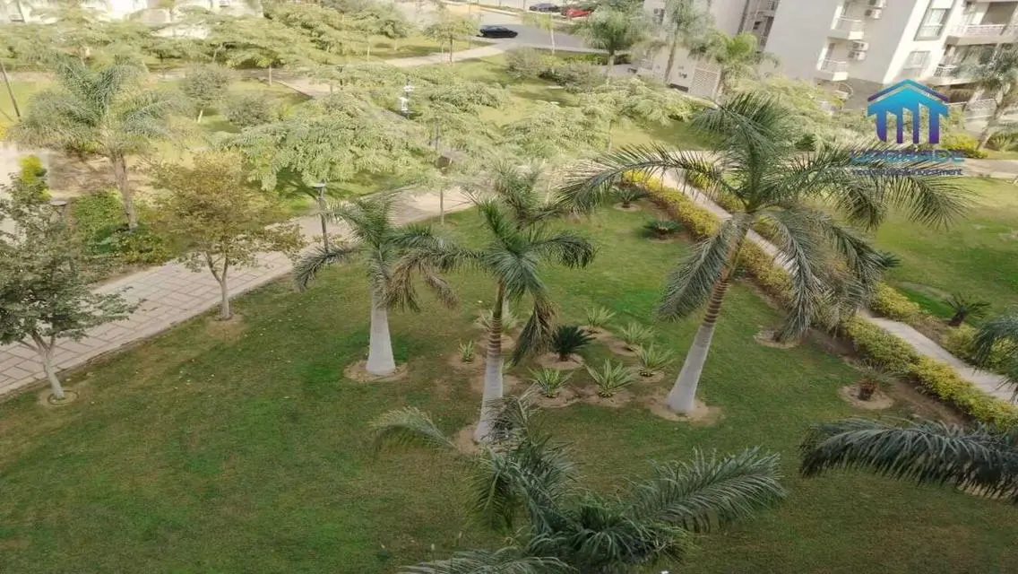 شقة فاخرة 3 غرف نوم بامتيازات رائعة في موقع مميز