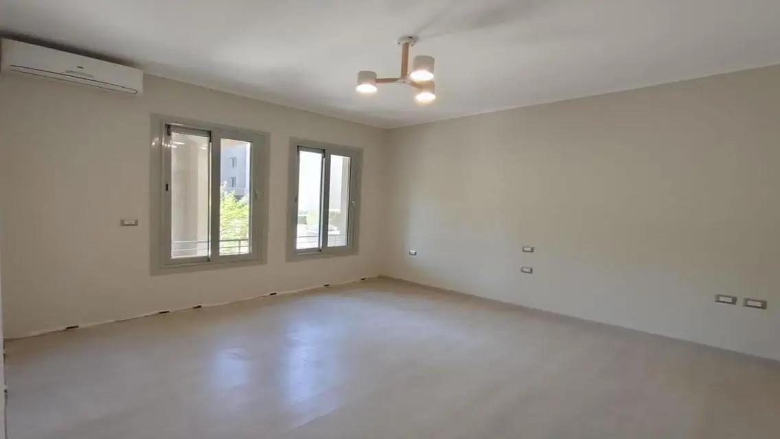 For Sale: 149 sqm Apartment with Balcony and Shared Pool