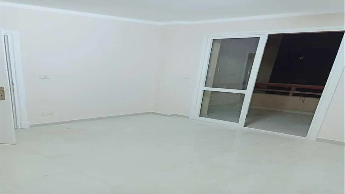 Luxury Apartment for Rent - 150 Sq. M. in the City Center