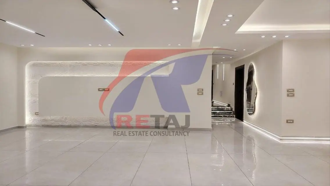 Luxury Apartment with Amenities in a Prime Location