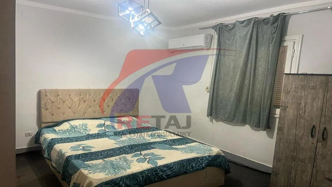 شقة للإيجار بمساحة 25000 متر