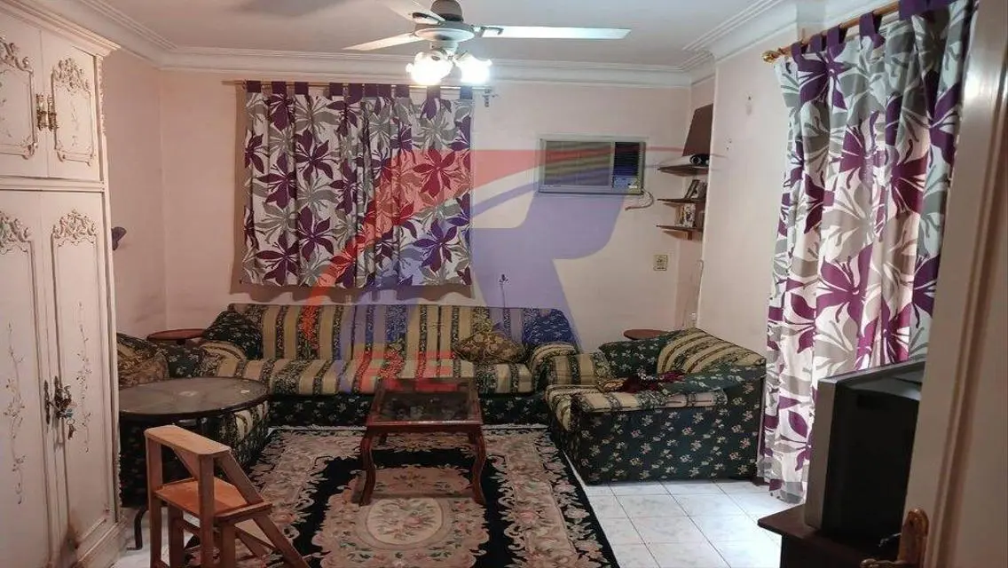 شقة رائعة للبيع - 3 غرف نوم مع شرفة