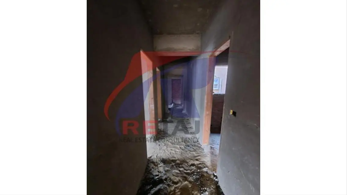 Luxury 220 sqm Apartment in Prime Location