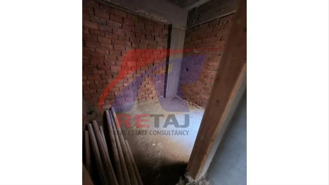 Luxury 220 sqm Apartment in Prime Location