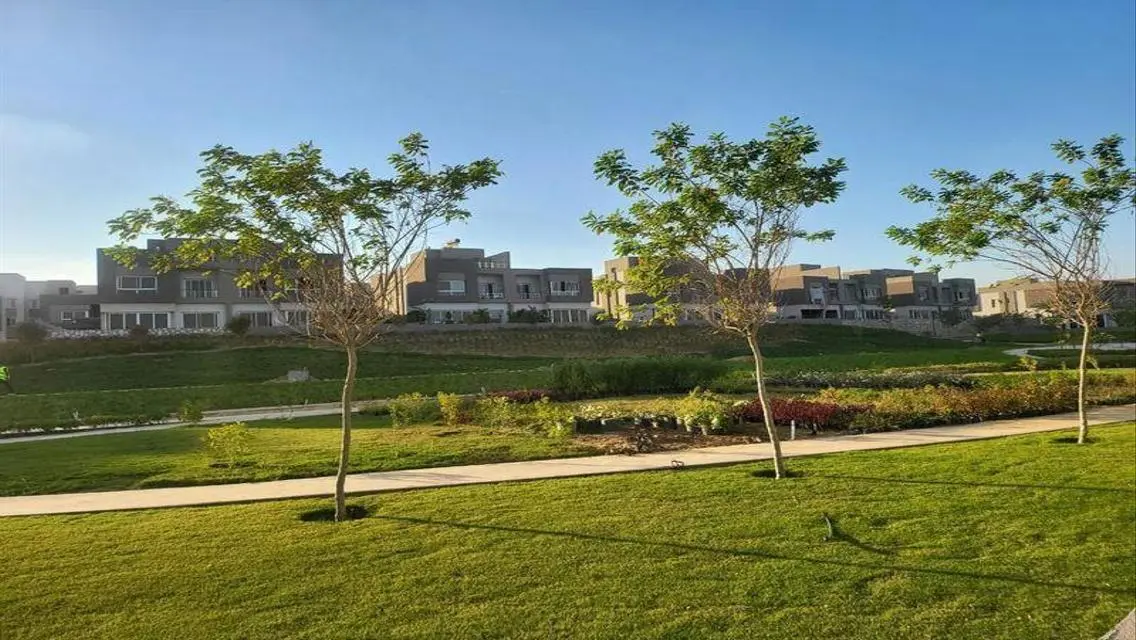 Luxury Apartment with Maid's Room and Stunning Views
