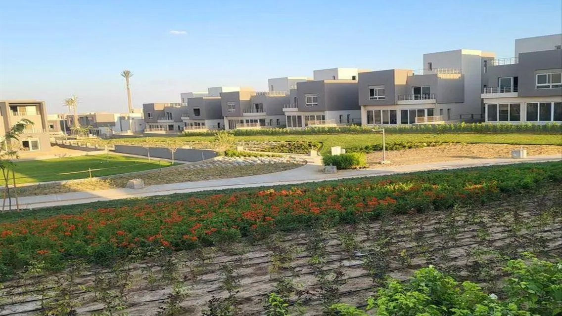 Luxury Apartment with Maid's Room and Stunning Views