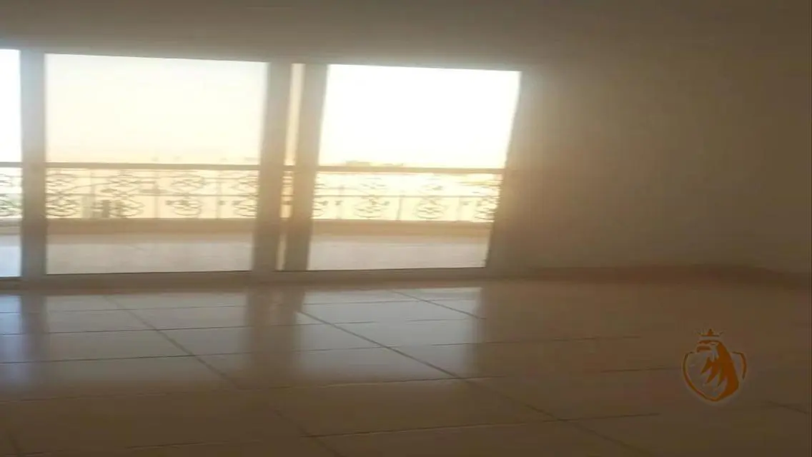 شقة رائعة للبيع في مدينة أبهرة