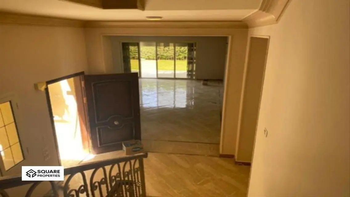 Luxury Apartment for Rent in District One