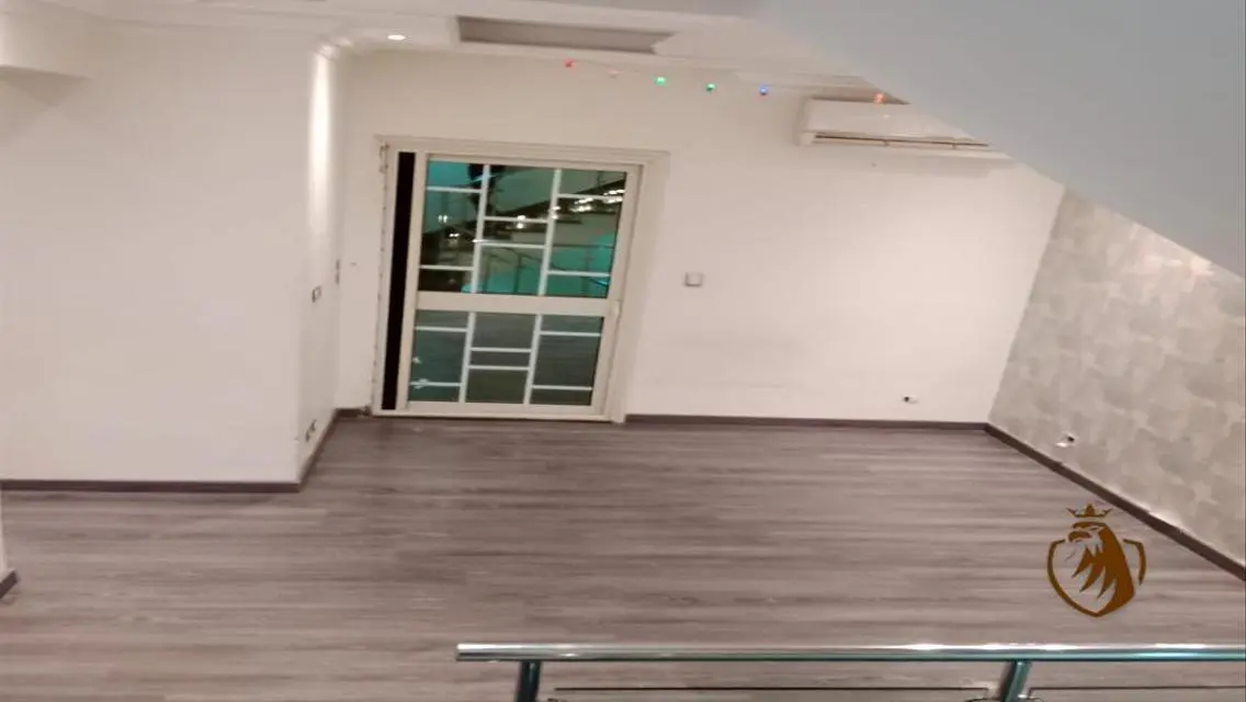 Luxury Apartment in Rehab City