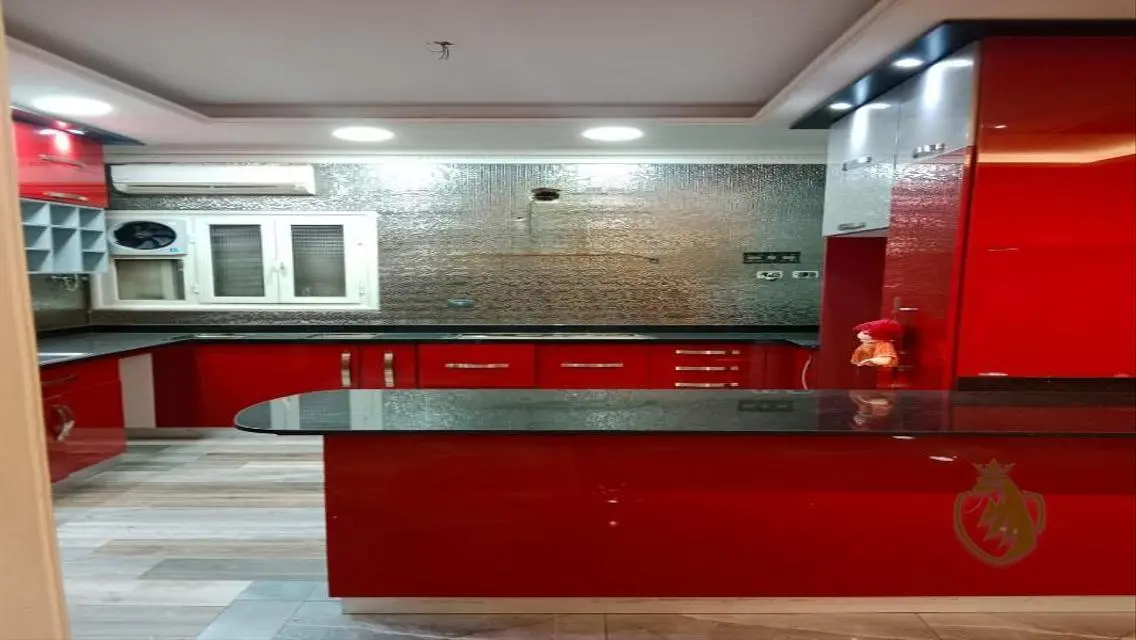Luxury Apartment in Rehab City