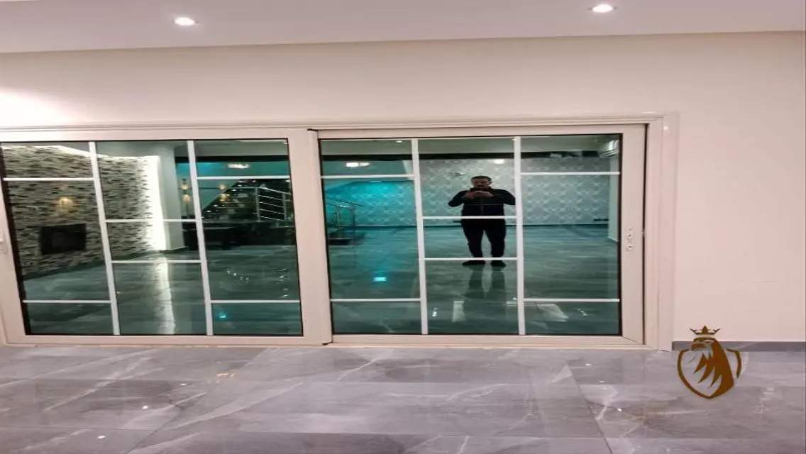 Luxury Apartment in Rehab City