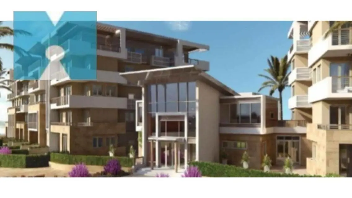 Luxurious Apartment Near a Landmark