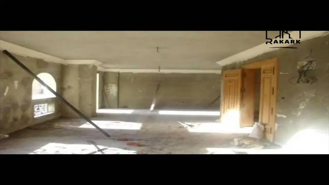 Luxury Apartment with Private Garden in Prime Location