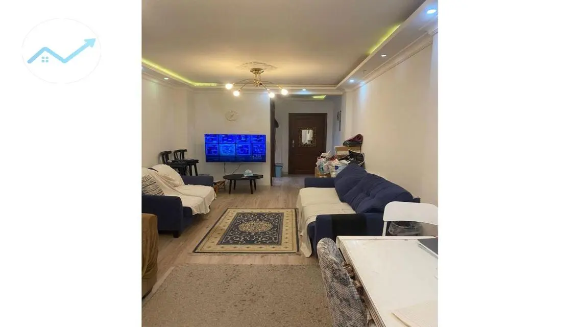 شقة فاخرة للبيع مع حديقة خاصة