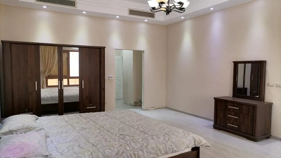 Stunning 3 Bedroom Apartment for Sale in Prime Location - 1300 sqm