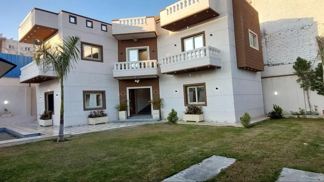 Luxury Villa for Sale with Private Garden and Pool