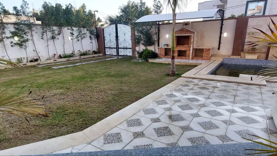 Luxury Villa for Sale with Private Garden and Pool