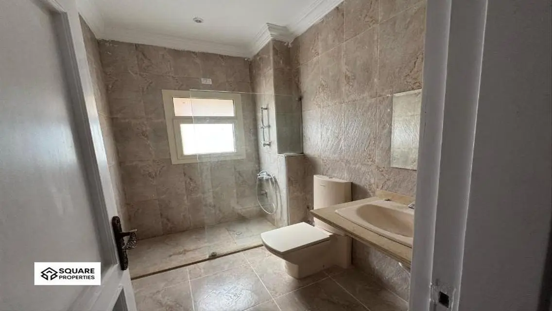 Luxury Apartment for Sale with Full Amenities