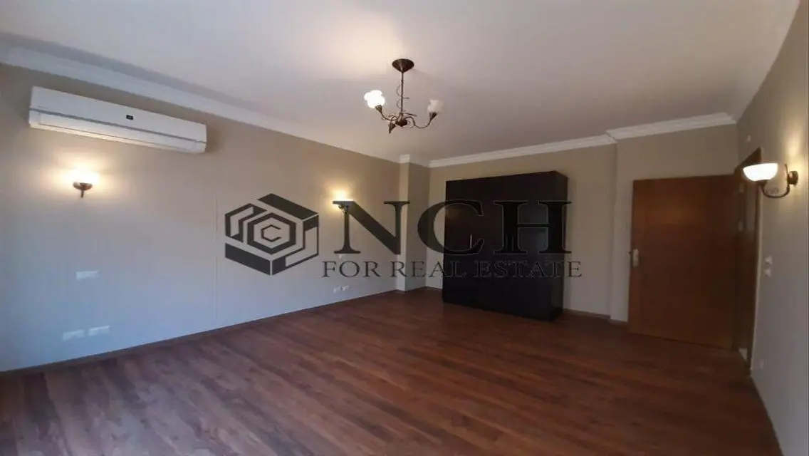 Luxury Villa for Sale at 60000