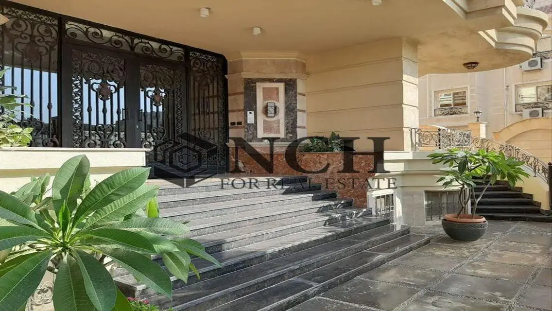 Luxury Villa for Sale at 60000