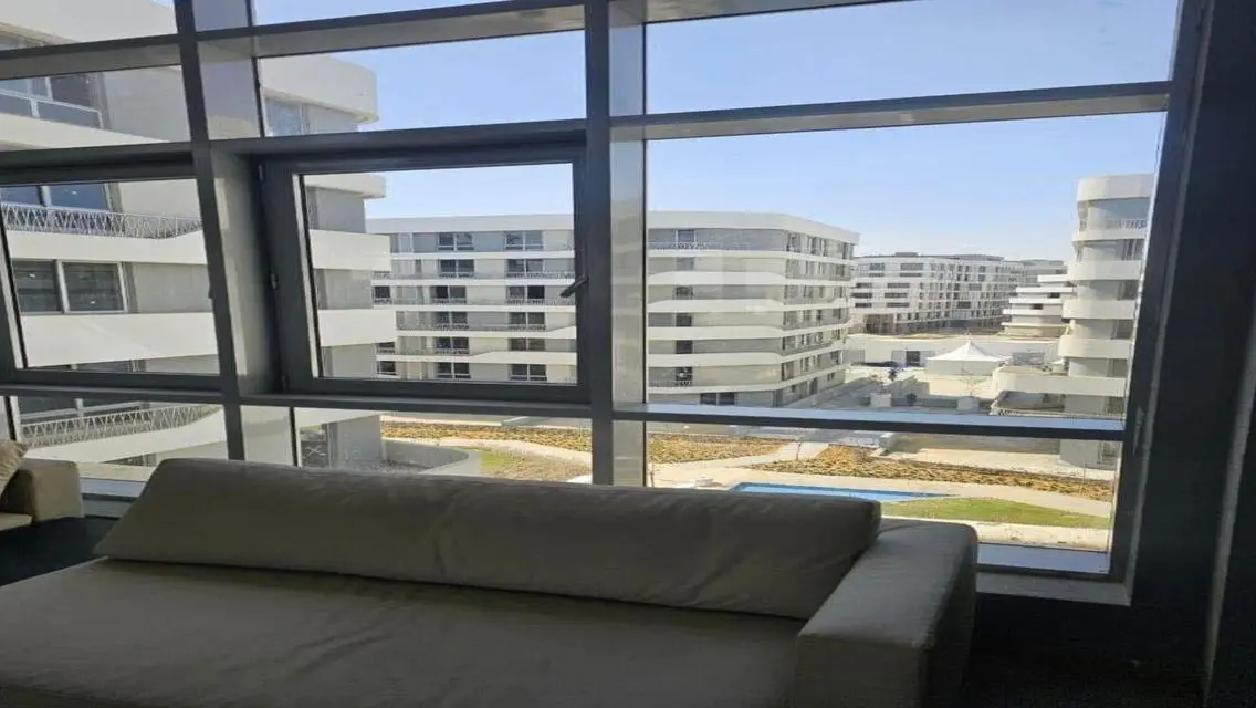 Bloom Field: Luxurious 212 sqm Apartment