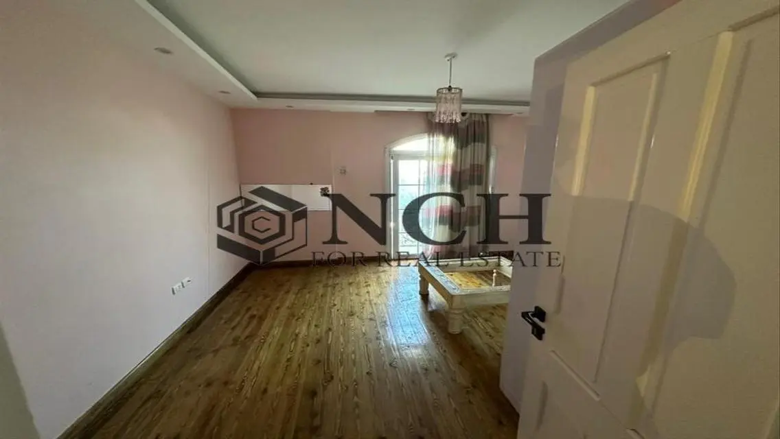 Stunning Villa with Private Garden and Pool for Sale