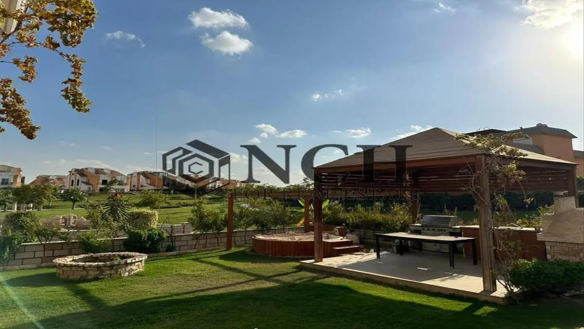 Stunning Villa with Private Garden and Pool for Sale