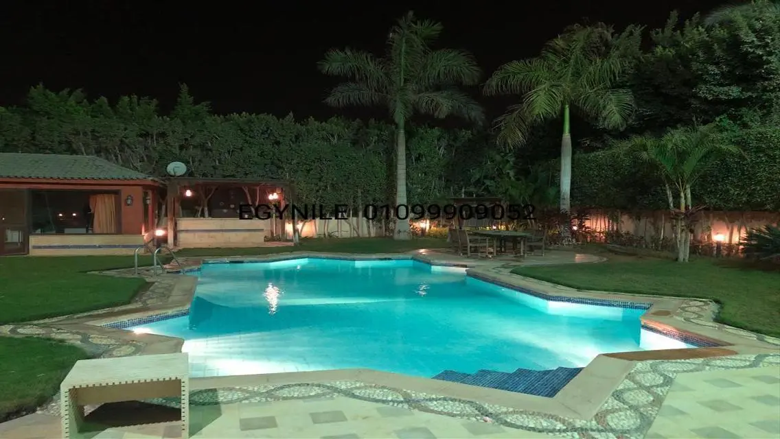 Stunning Villa with Swimming Pool and Garden for Sale
