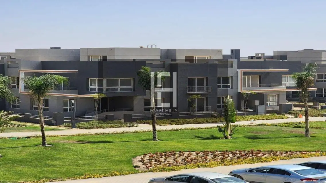 Luxurious 90 sqm Apartment with Balcony and Shared Pool for Rent