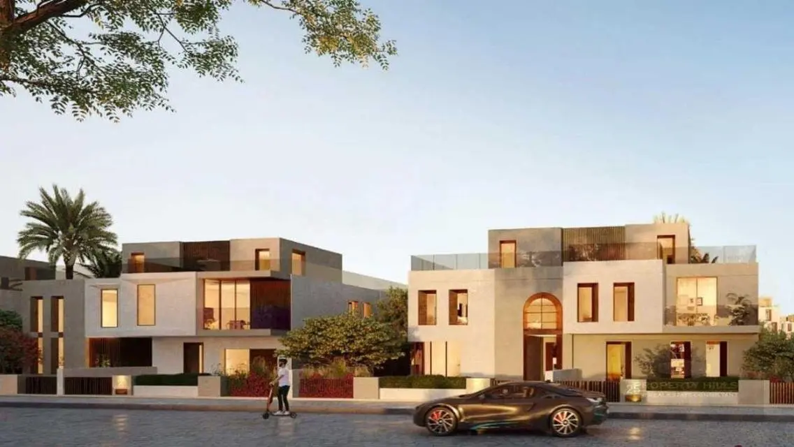 Luxurious Villa with Private Garden and Shared Pool