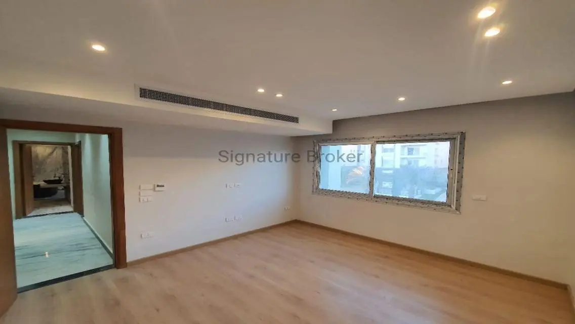 Apartment for Rent in Hyde Park Compound - New Cairo