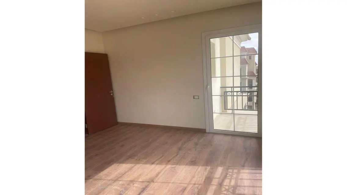 Luxurious 2 Bedroom Apartment for Sale at 32000