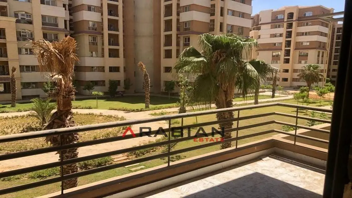 شقة فاخرة في موقع متميز