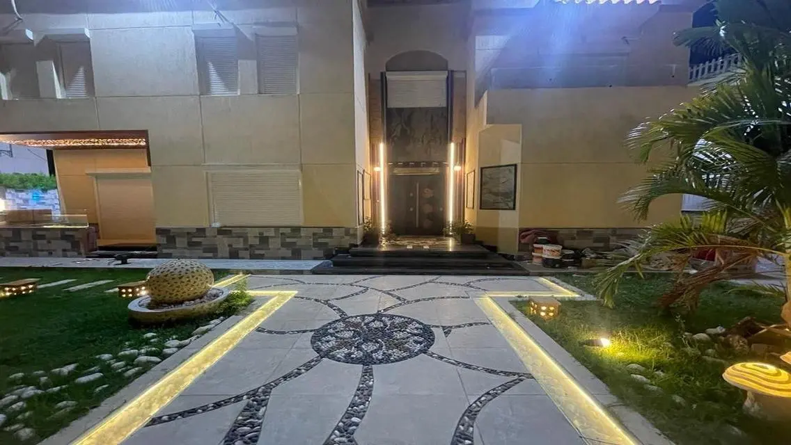 Luxury 3-Bedroom Apartment with Private Pool and Garden