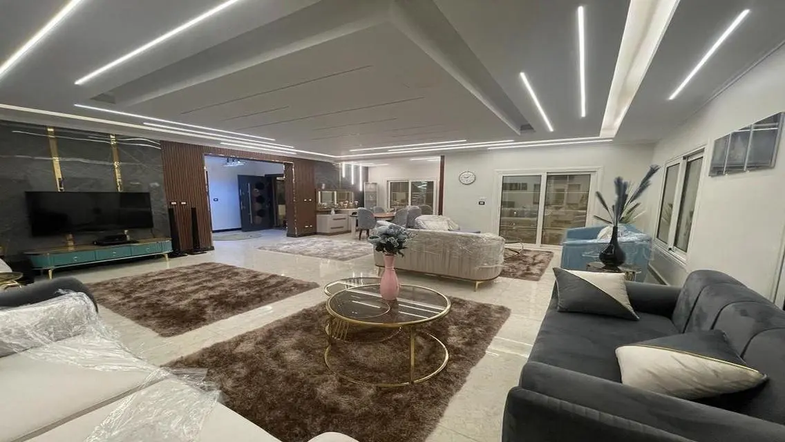 Luxury 3-Bedroom Apartment with Private Pool and Garden