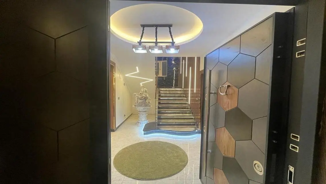 Luxury 3-Bedroom Apartment with Private Pool and Garden