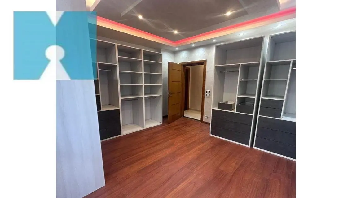 Amazing Apartment for Sale in MASTER-KEY-2017-20