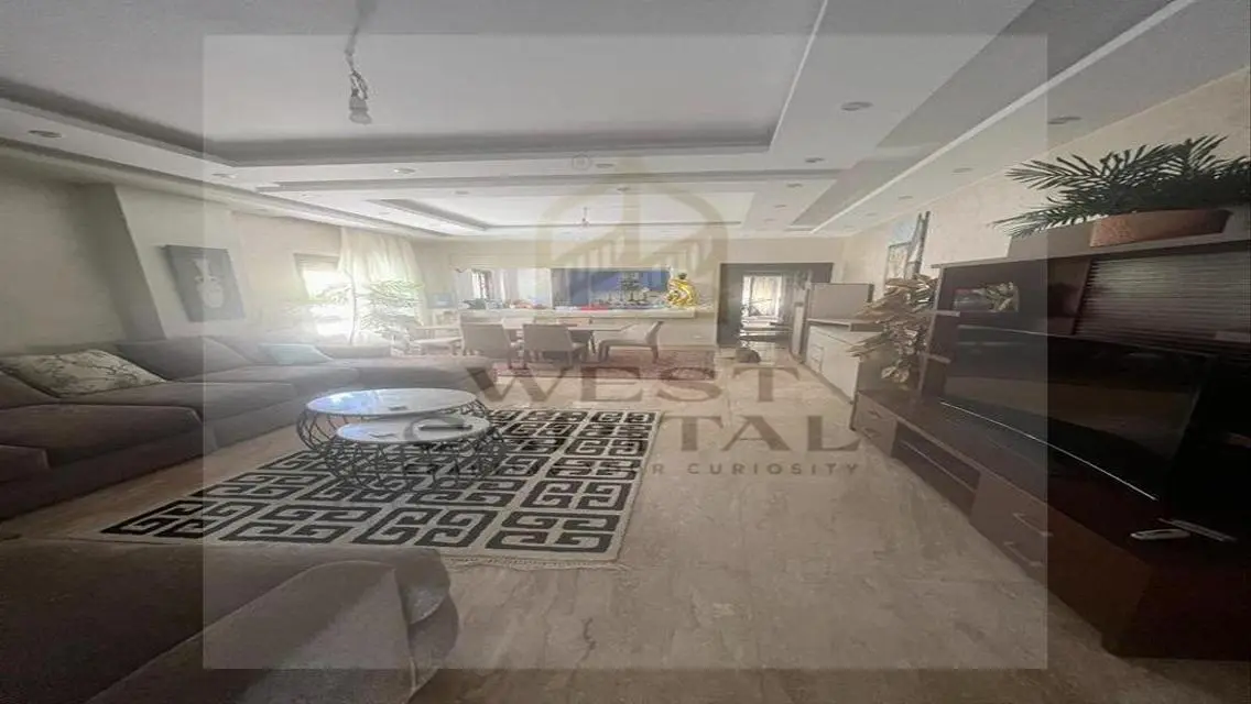 Luxurious Apartment in a Quiet Area