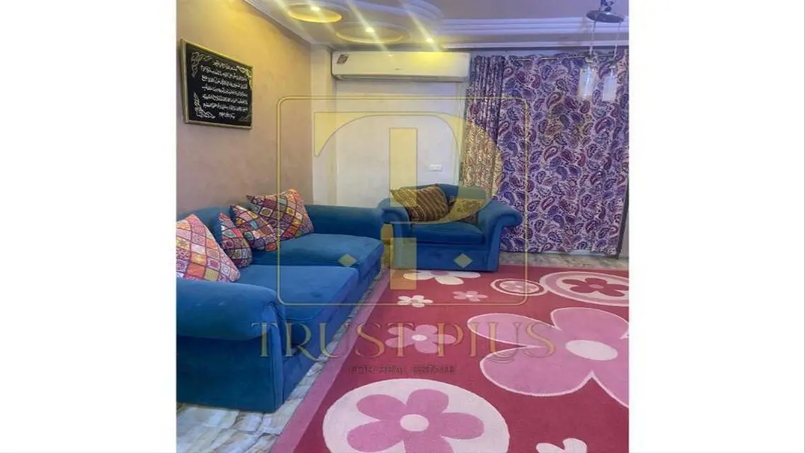 شقة رائعة بمساحة 105 متر للبيع