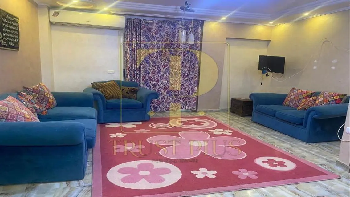 شقة رائعة بمساحة 105 متر للبيع