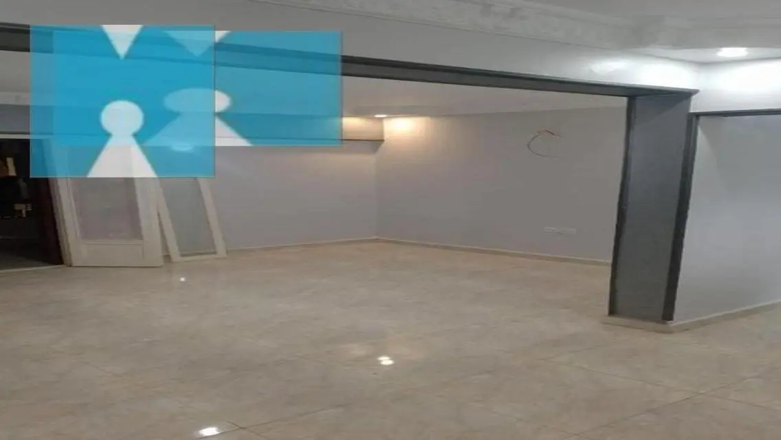 فيلا فاخرة مع حديقة خاصة ومسبح مشترك